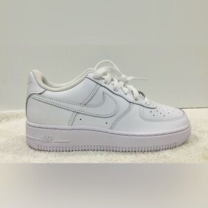 Nike Air Force 1 White Sneakers NEW Size Kids 3